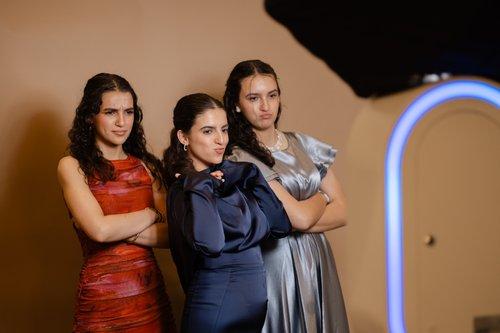 mobile - carousel-hero-element image-8